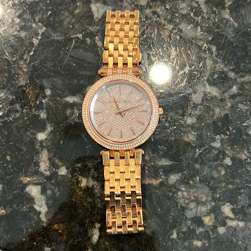Michael Kors made by fossil